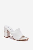 Šlepetės model 215418 Step in style