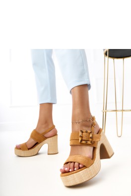 Sandalai su kulnu model 215593 PRIMO